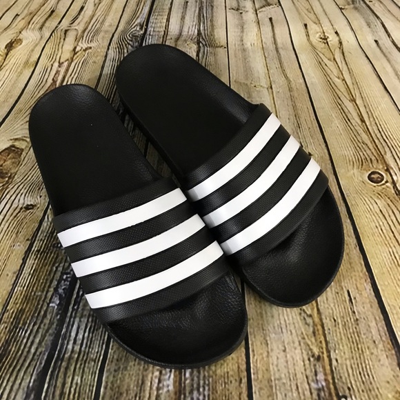 adidas men's slides size 9